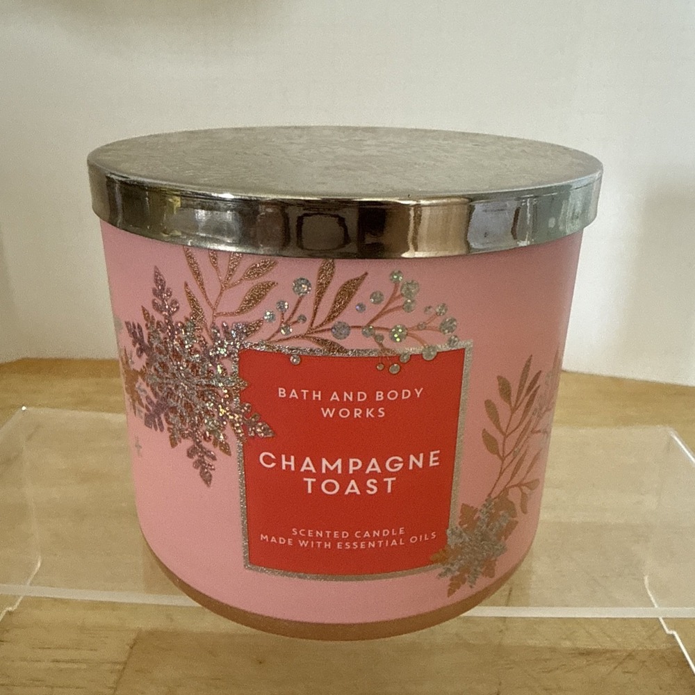 Bath and Body Works CHAMPAGNE TOAST 3 Wick Candle With Lid  14.5oz  Snowflakes